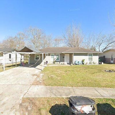 5963 Beldart St, Houston, TX 77033