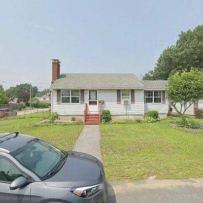 598 Spruce St, Manchester, NH 03103