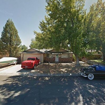 601 Pat Ln, Carson City, NV 89701