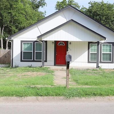 605 Poindexter Ave, Cleburne, TX 76033