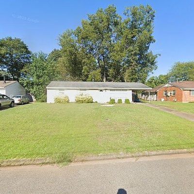 609 Woodvale Rd, Prattville, AL 36067