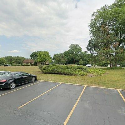 7221 Wolf Rd # 307, Indian Head Park, IL 60525