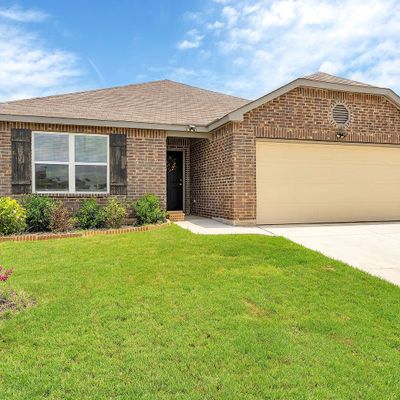 725 Peak Pl, Seguin, TX 78155