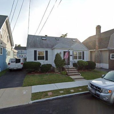 73 Fowler Ave, Revere, MA 02151