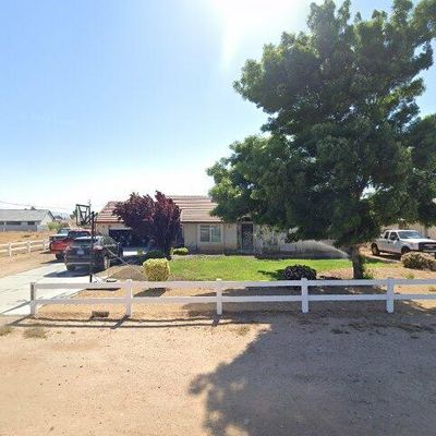 7335 Montrose Ave, Hesperia, CA 92345