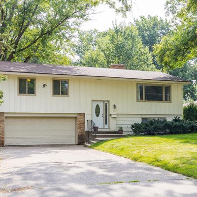 735 Grant St, Excelsior, MN 55331