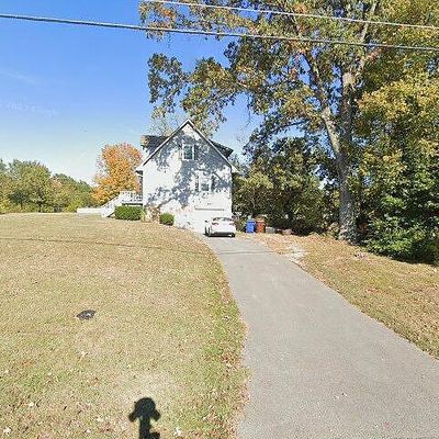 7364 Oak Chase Rd, Knoxville, TN 37918