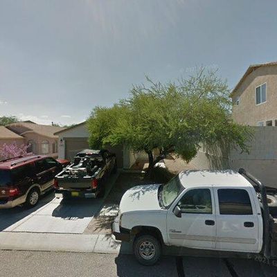 7394 S Bolingbroke Ave, Tucson, AZ 85746