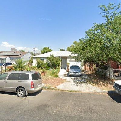 7406 Cleon Ave, Sun Valley, CA 91352