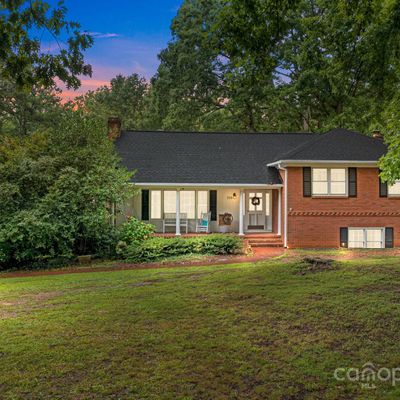 750 White Farm Rd, Salisbury, NC 28147