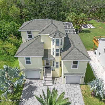 7545 Gulf Way, Hudson, FL 34667