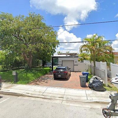 7600 Bayside Ln, Miami Beach, FL 33141