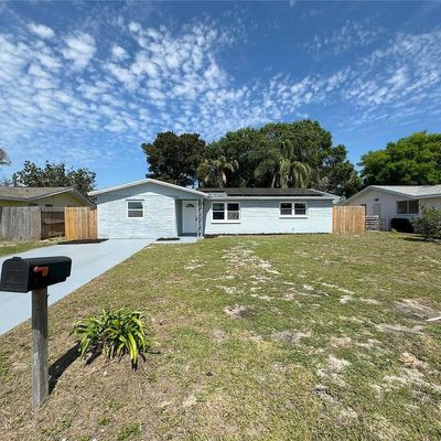 7615 Marechal Ave, Port Richey, FL 34668