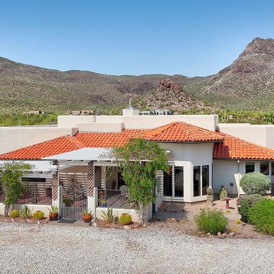 7757 N Artesiano Rd, Tucson, AZ 85743