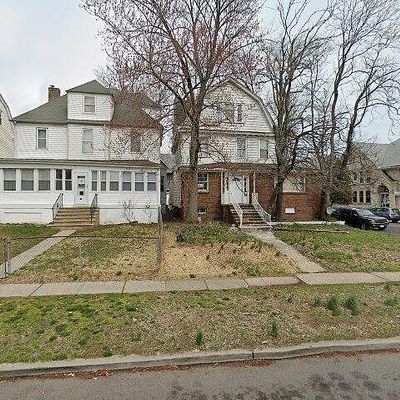 78 Park Ave, East Orange, NJ 07017