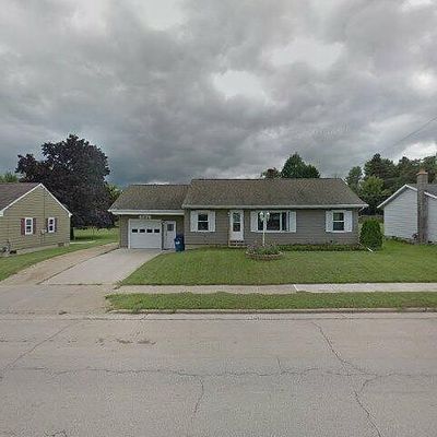 784 W Main St, Hortonville, WI 54944