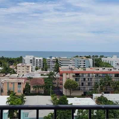 7850 Byron Ave, Miami Beach, FL 33141