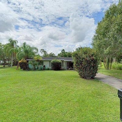 7907 Lockwood Dr, Fort Pierce, FL 34951