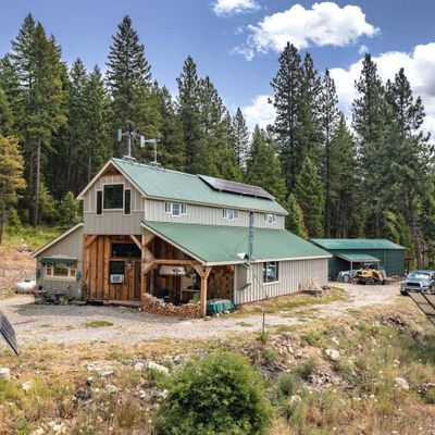 79492 Highway 2, Moyie Springs, ID 83845