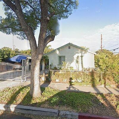 7975 Hazeltine Ave, Panorama City, CA 91402