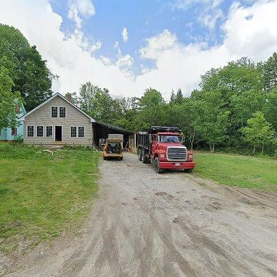 8 Morrill St, Buckfield, ME 04220