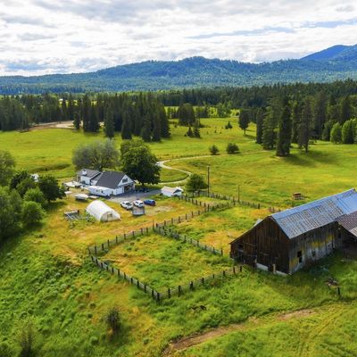 6947 Blacktail Rd, Careywood, ID 83809