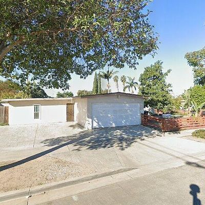 702 S Pacific Ave, Santa Ana, CA 92703