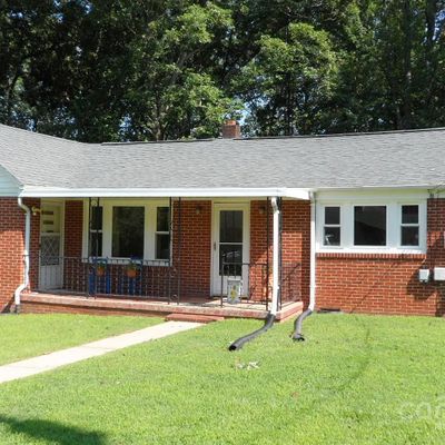 704 Wilson Ave Sw, Valdese, NC 28690