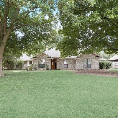 705 Winding Creek Trl, Red Oak, TX 75154