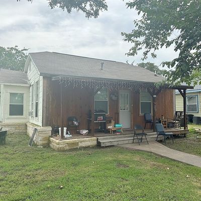 713 N Polk St, Giddings, TX 78942