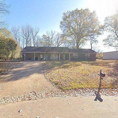 719 Cherokee Ln, Grenada, MS 38901