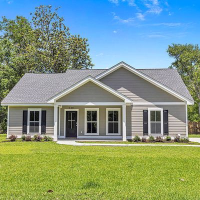 720 Plum Street, Ocean Springs, MS 39564