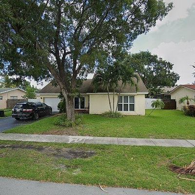 8501 Nw 7 Th St, Pembroke Pines, FL 33024