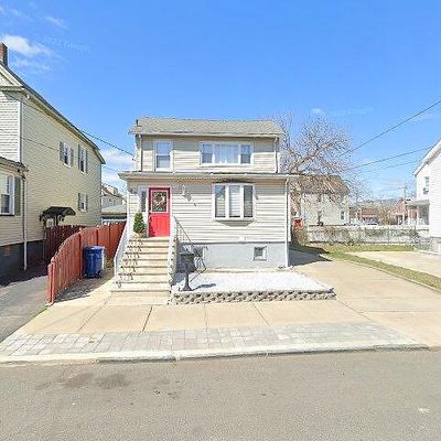 89 Grove St, Hackensack, NJ 07601