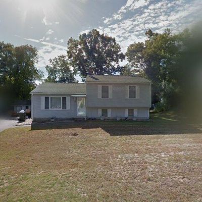 89 Teakwood Rd, Springfield, MA 01128