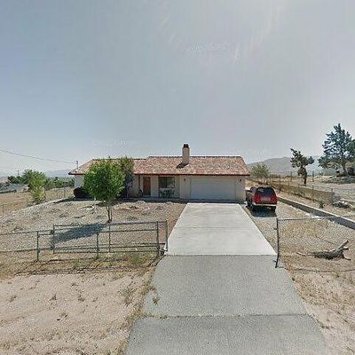 9325 Jacaranda Ave, Hesperia, CA 92345