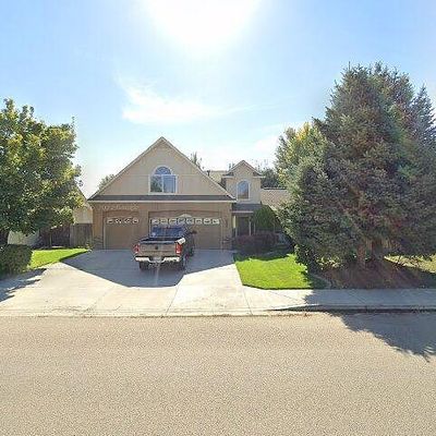 933 W Concord St, Middleton, ID 83644