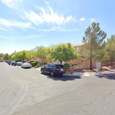 8017 Cetus Cir, Las Vegas, NV 89128