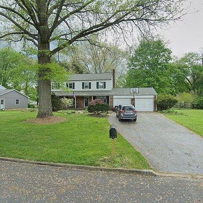 808 Steward Ln, West Chester, PA 19382