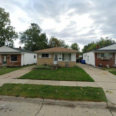 8138 Orchard Ave, Warren, MI 48089