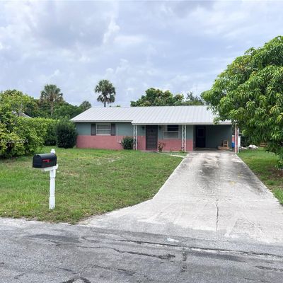 815 Se Stypmann Blvd, Stuart, FL 34994