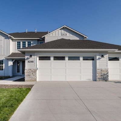 8248 E Sunray Dr, Nampa, ID 83687