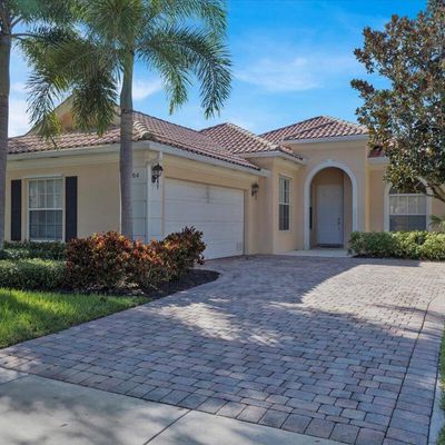 8264 Pine Cay Rd, Wellington, FL 33414