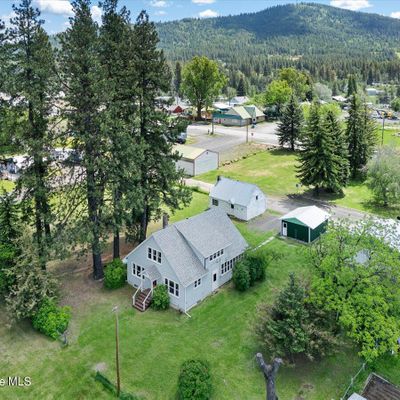 841 B St, Plummer, ID 83851