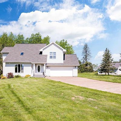 1 Rolling Rd, Esko, MN 55733