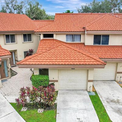 940 Nw 92 Nd Ter, Plantation, FL 33324