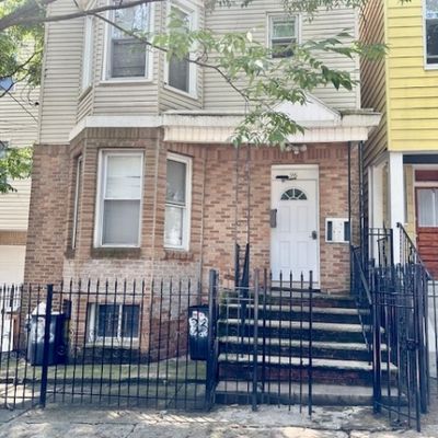 96 4th Ave, Newark City, NJ 07104