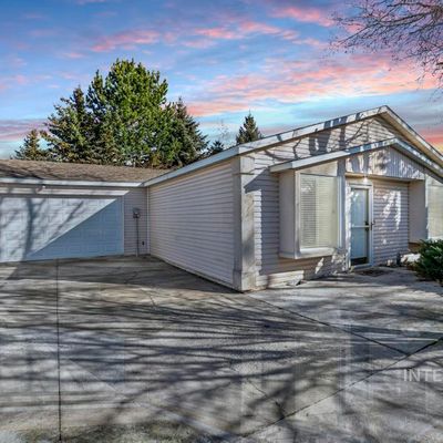 968 Sparks St N, Twin Falls, ID 83301