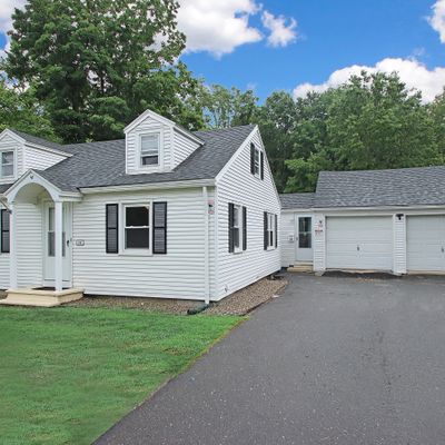 98 Cooke St, Plainville, CT 06062