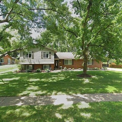 9831 Shawnee Trl, Dayton, OH 45458